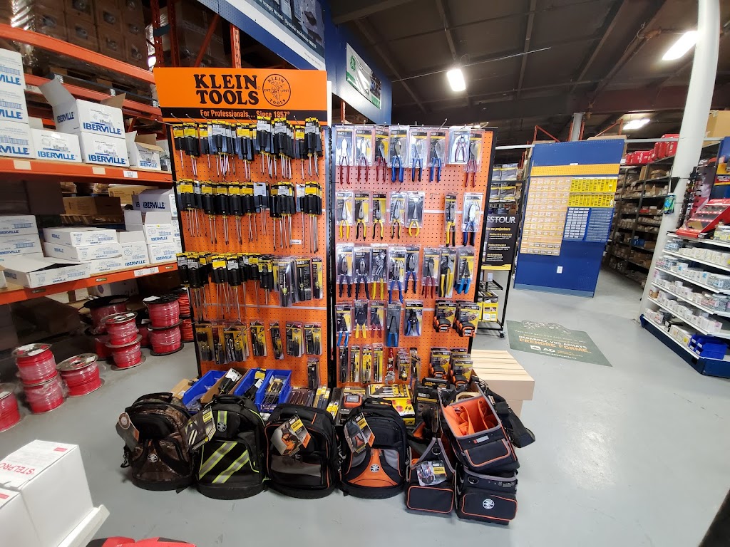 Franklin Empire - Alma | 167 Rue Claire Fontaine, Alma, QC G8B 6G9, Canada | Phone: (418) 480-1950