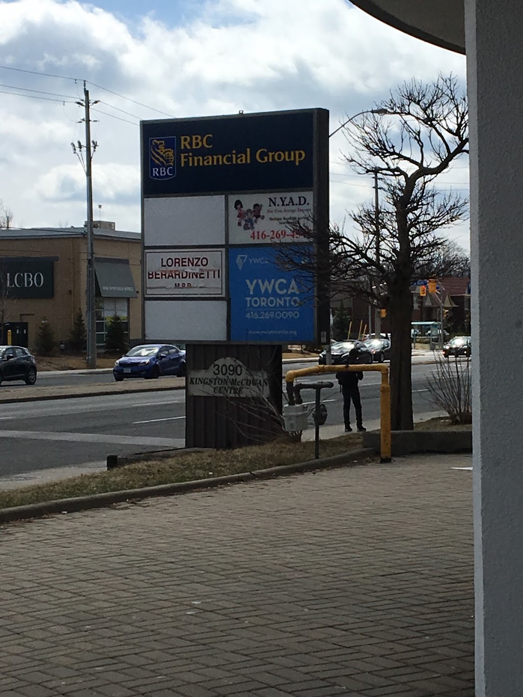RBC Royal Bank | 3090 Kingston Rd, Scarborough, ON M1M 1P2, Canada | Phone: (416) 266-7600