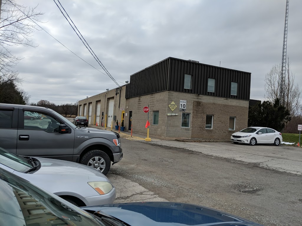 First Student Canada | 1049 Niagara St, Welland, ON L3C 1M5, Canada | Phone: (905) 735-5944