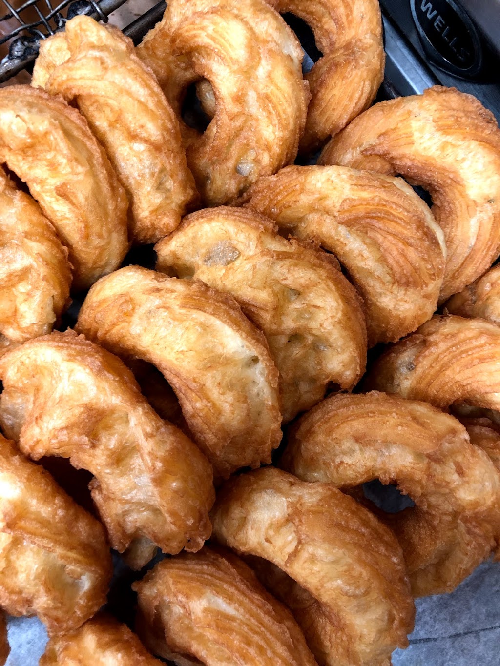 Pâtisserie Boulangerie Vimont | 2799 Boulevard René-Laennec, Laval, QC H7K 3T8, Canada | Phone: (450) 629-2324