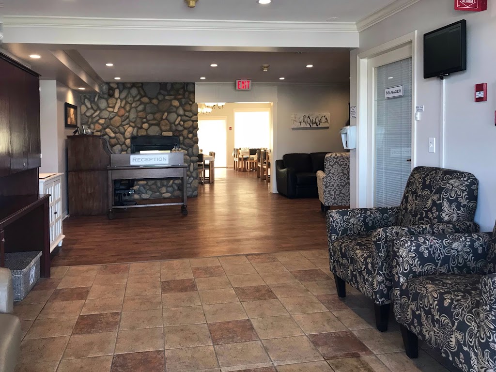 Highlands Retirement Residence The | 400 Snowsell St N, Kelowna, BC V1V 2C7, Canada | Phone: (250) 763-7265