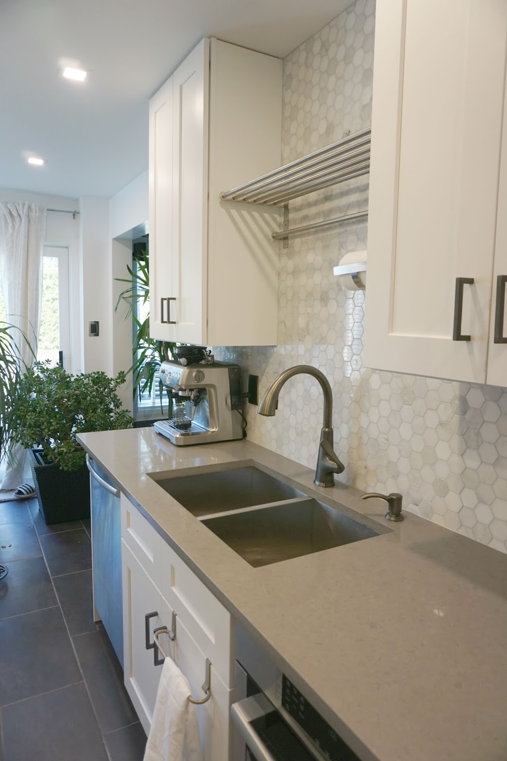 Kanata Stoneworks Ltd | 44 Iber Rd, Stittsville, ON K2S 1E8, Canada | Phone: (613) 366-9805