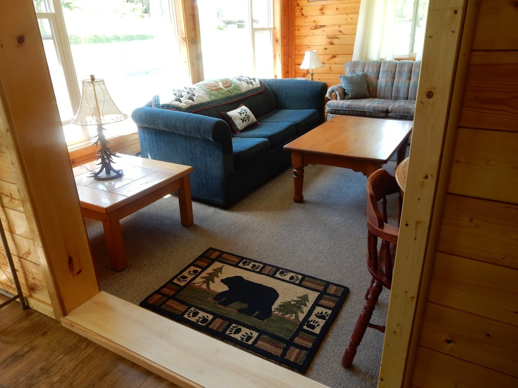 Lorimer Lake Resort | 92 Swords Rd, Dunchurch, ON P0A 1G0, Canada | Phone: (705) 346-4006
