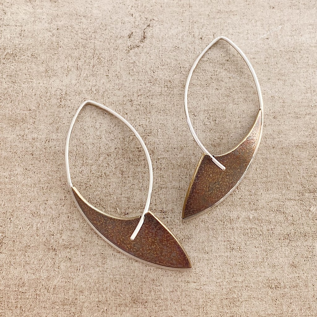 Valerie Davidson Jewellery | 3697 Hope Mill Rd, Keene, ON K0L 2G0, Canada | Phone: (705) 295-4935