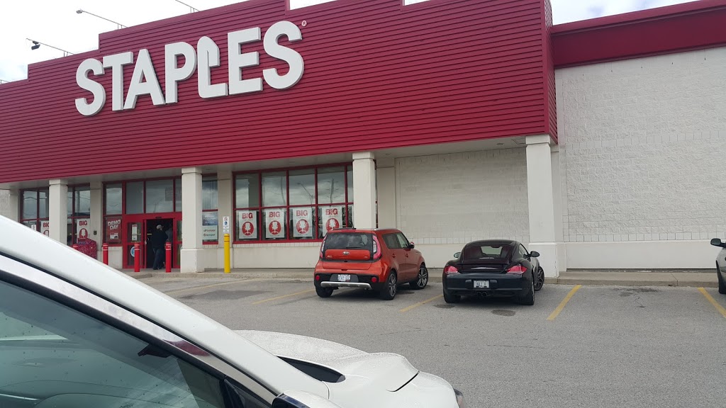 Staples | 7725 Markham Rd, Markham, ON L3S 3J9, Canada | Phone: (905) 472-0746