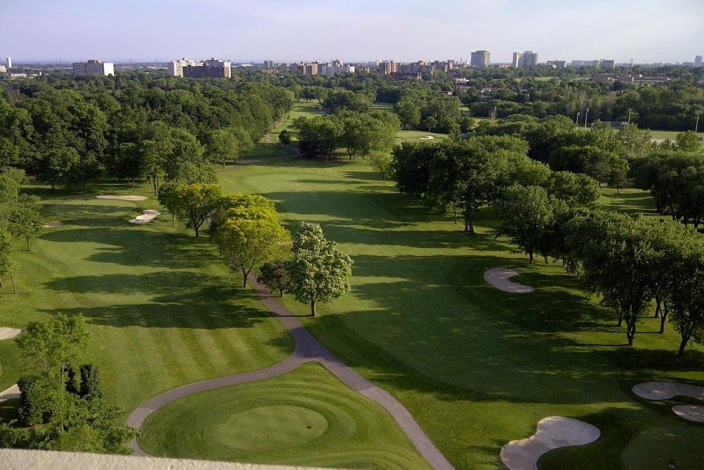 The Masters Condominiums | 288 Mill Rd, Etobicoke, ON M9C 4X7, Canada | Phone: (416) 622-0318