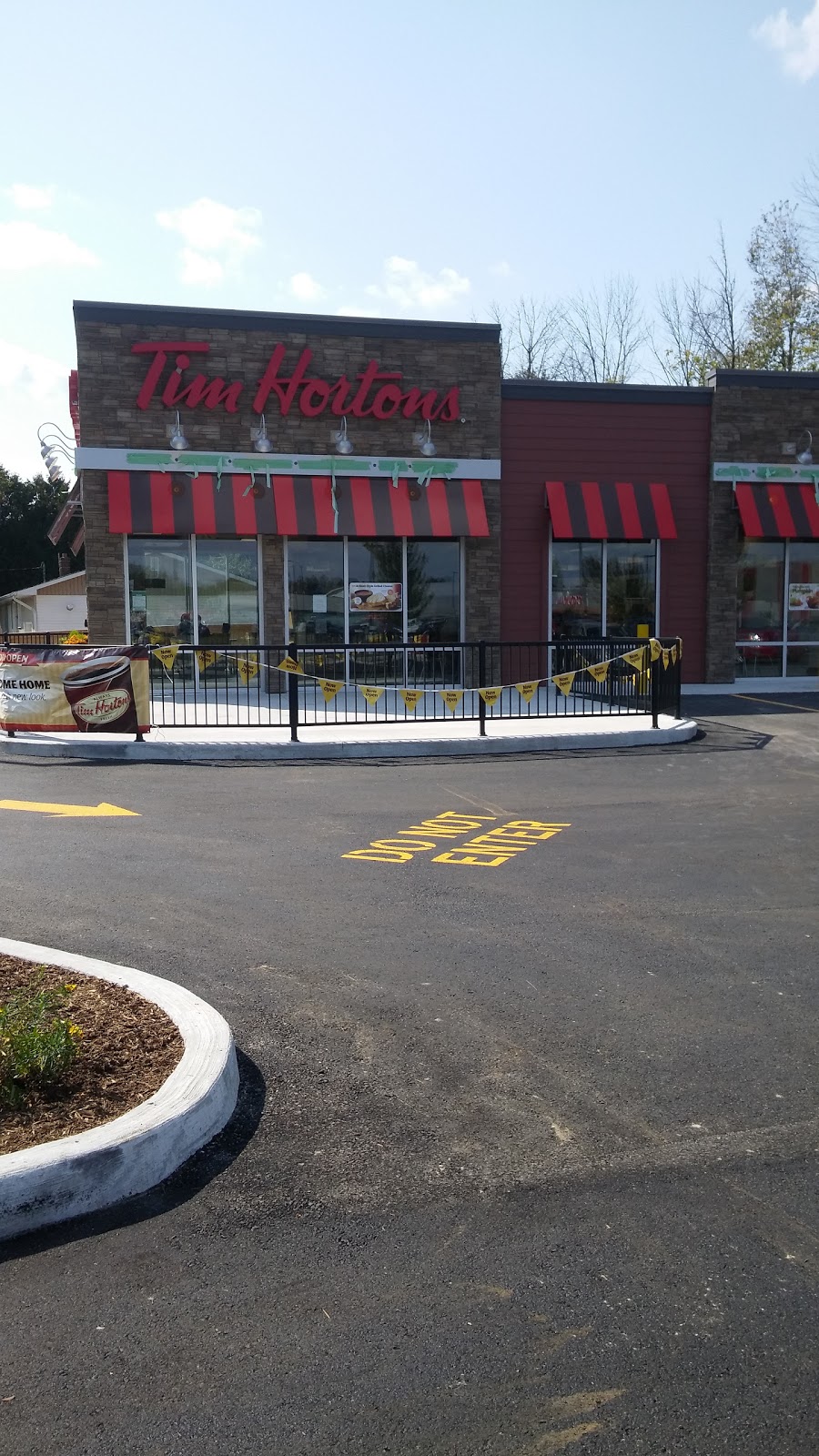 Beyond the House | 144 Craig St, Russell, ON K4R 1A1, Canada | Phone: (613) 445-5214