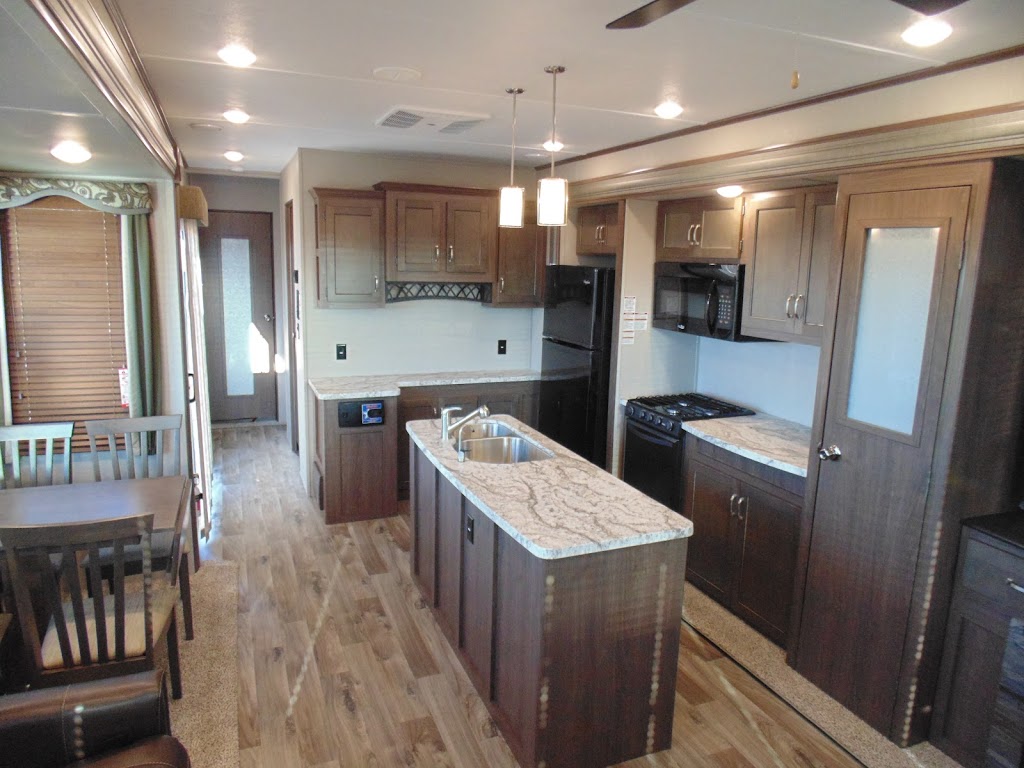Trailer Time RV Centre | 5653 Colonel Talbot Rd, London, ON N6P 1H8, Canada | Phone: (519) 652-5552