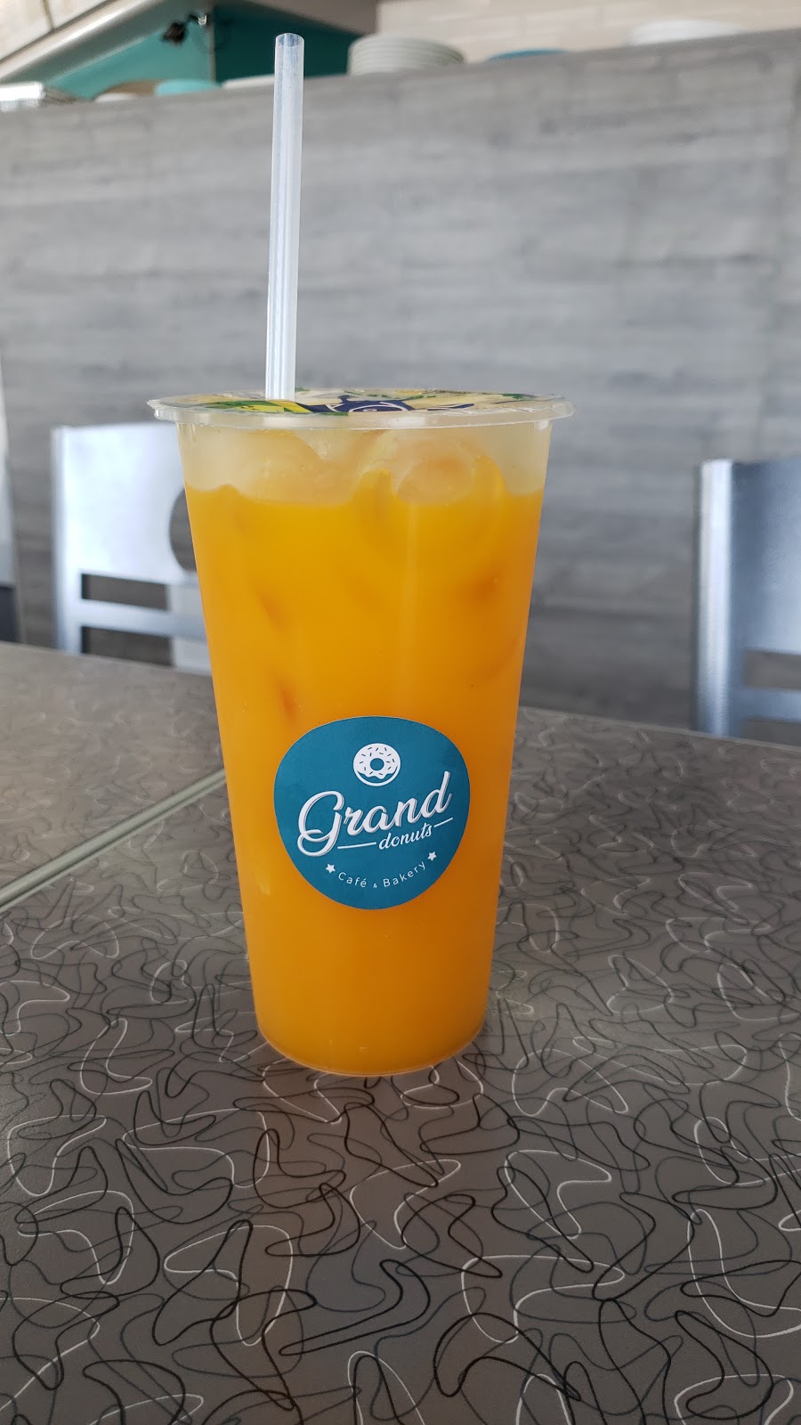 Grand Donut | 271 unit 2, Grassie Blvd, Winnipeg, MB R2G 2L7, Canada | Phone: (204) 417-0289