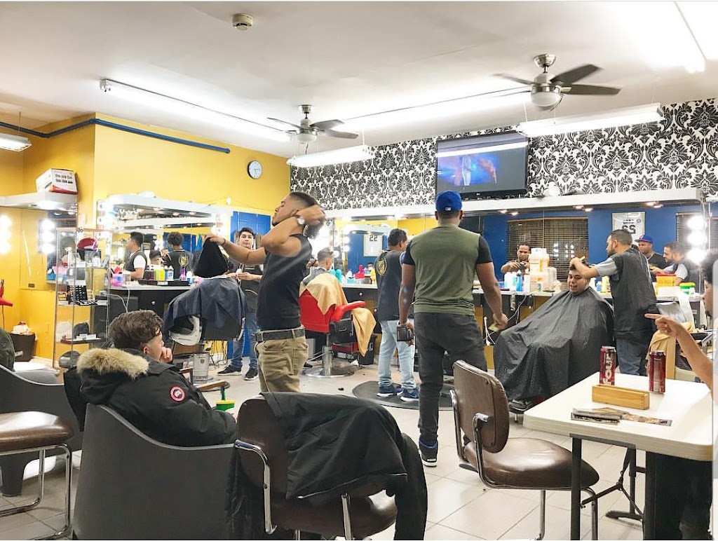 Mas Flow Barbershop | 1770 Rue Beaubien E, Montréal, QC H2G 1L5, Canada | Phone: (514) 509-3569