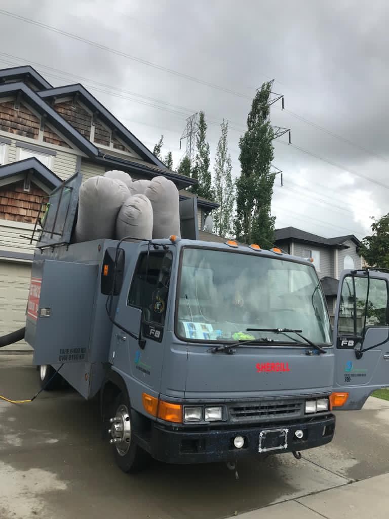 Best furnace and carpet cleaning | 2160 27 St NW, Edmonton, AB T6T 0Y5, Canada | Phone: (780) 265-1500