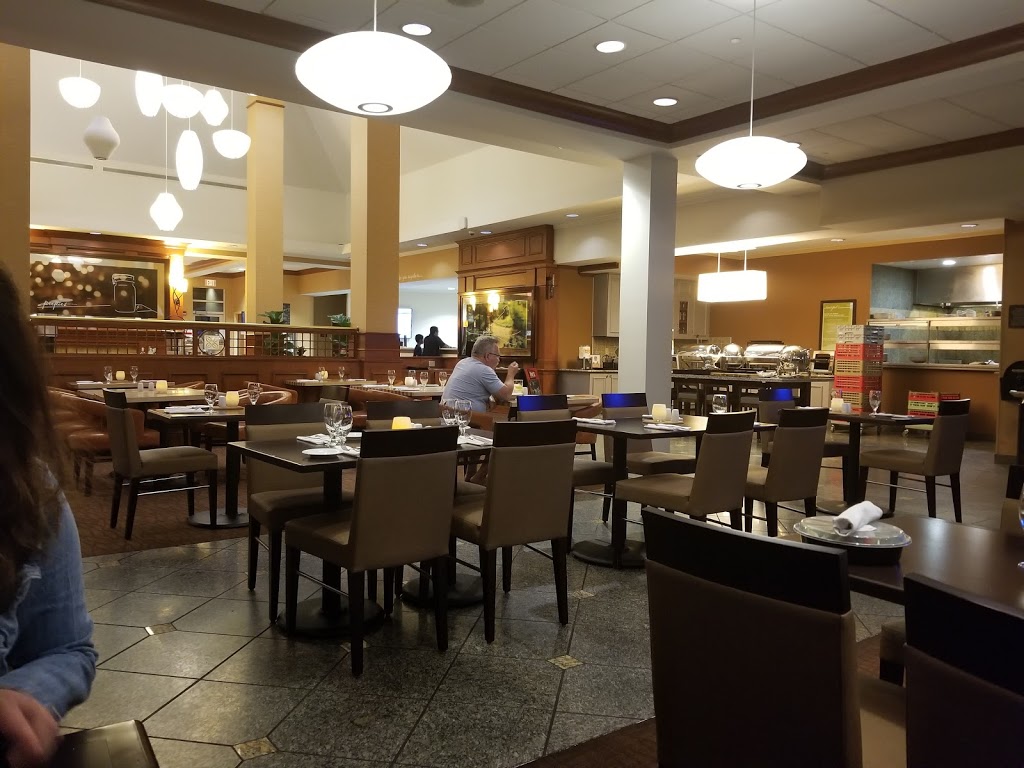 Hilton Garden Inn Ottawa Airport | 2400 Alert Rd, Gloucester, ON K1V 1S1, Canada | Phone: (613) 288-9001