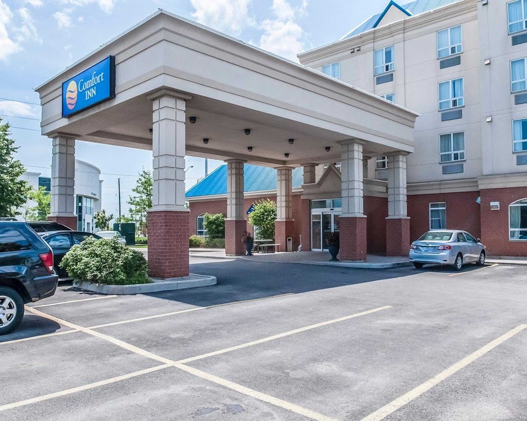 Comfort Inn | 31 Topflight Dr, Mississauga, ON L5S 1Y1, Canada | Phone: (905) 564-5152
