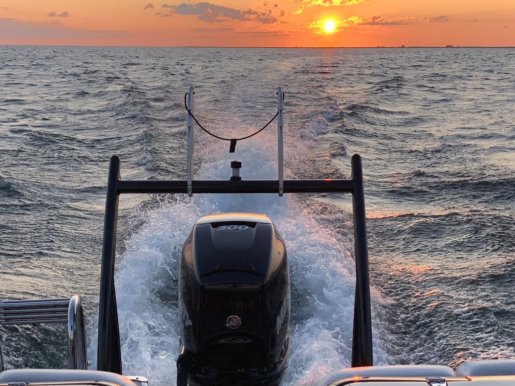 Howells Marine Service | 876 Richmond St, Chatham, ON N7M 5J5, Canada | Phone: (519) 360-9202