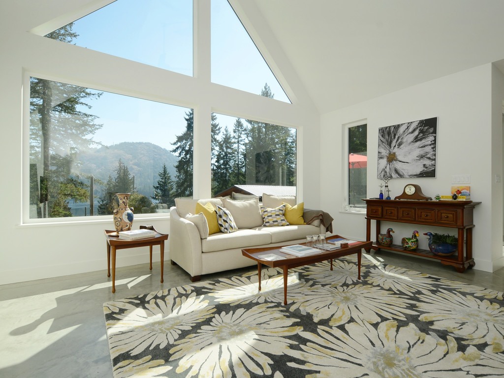 Daughters Painting | 2815 Hartl Rd, Shawnigan Lake, BC V0R 2W1, Canada | Phone: (250) 888-0921