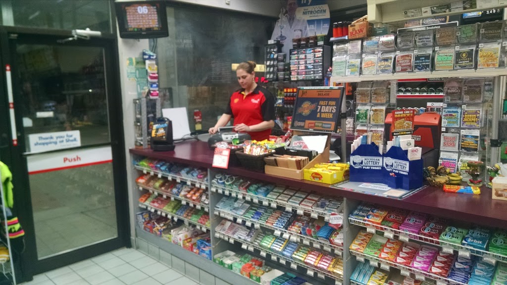 Shell | 2856 Pine Grove Ave, Port Huron, MI 48060, USA | Phone: (810) 966-4526