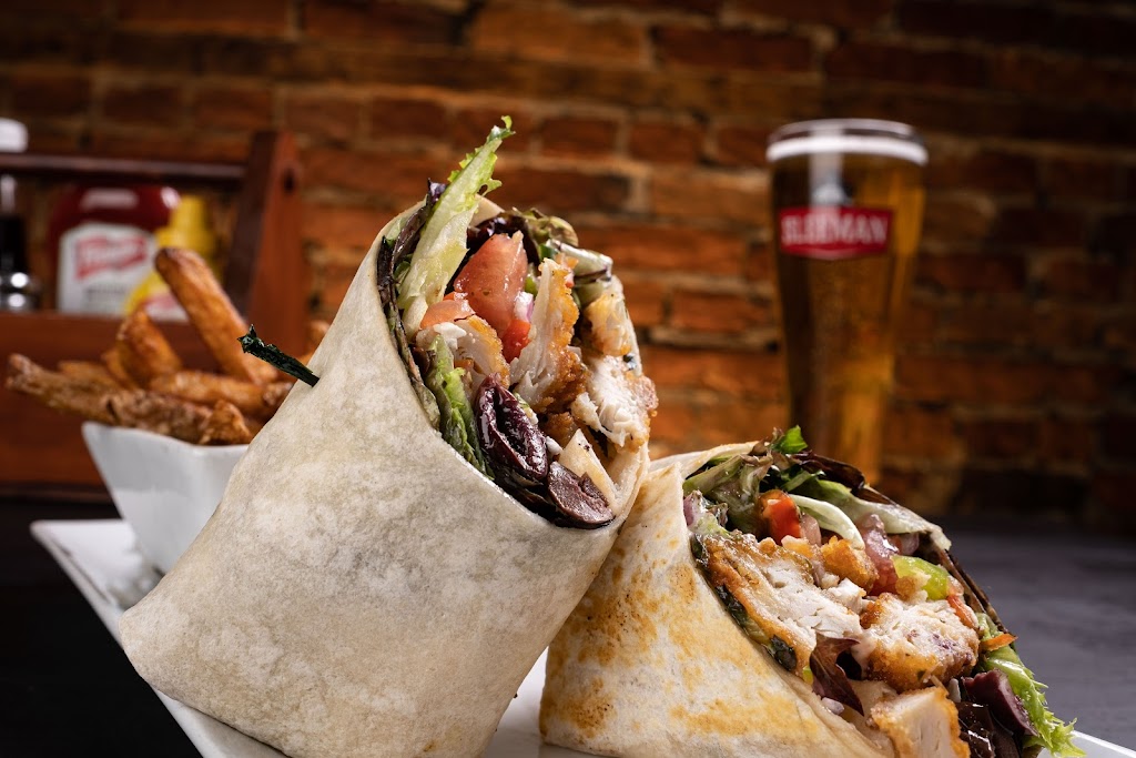 Fiddlers Pour House | 149 St Paul St, St. Catharines, ON L2R 3M5, Canada | Phone: (905) 346-1225