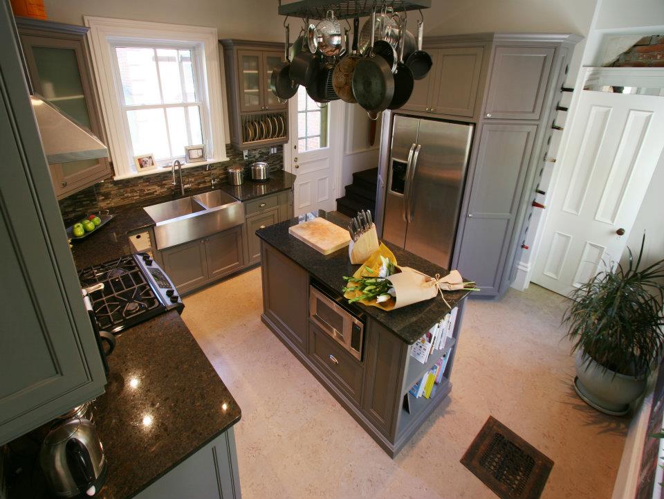 Whelans Flooring Centre | 2512 Chemong Rd, Peterborough, ON K9J 6X2, Canada | Phone: (705) 292-9565