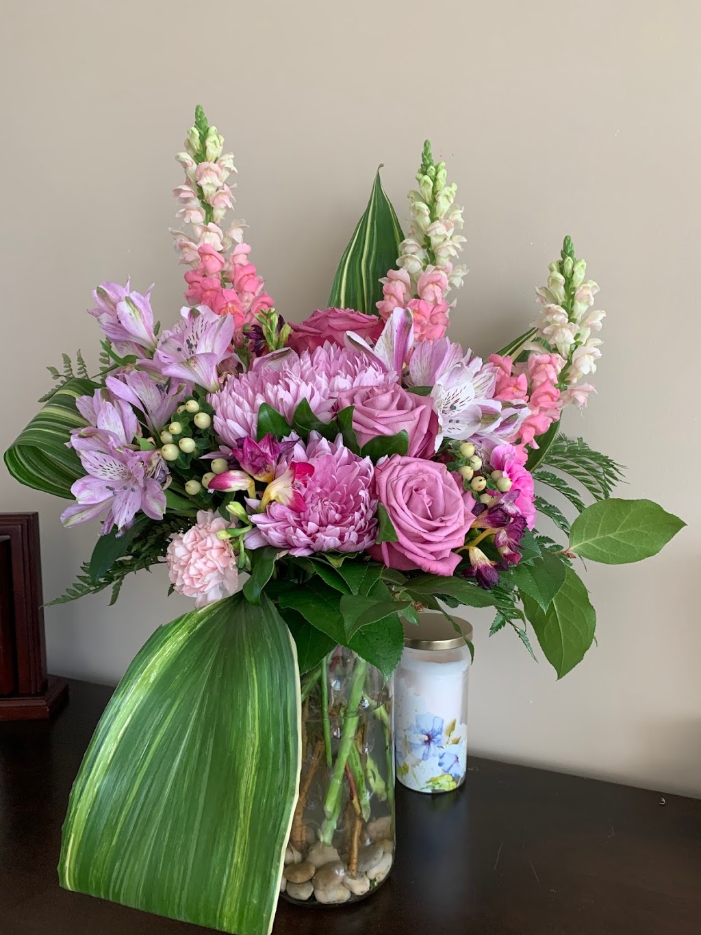 Incredible Florist Group | 5725 Burbank Rd SE, Calgary, AB T2H 1Z5, Canada | Phone: (403) 276-1184