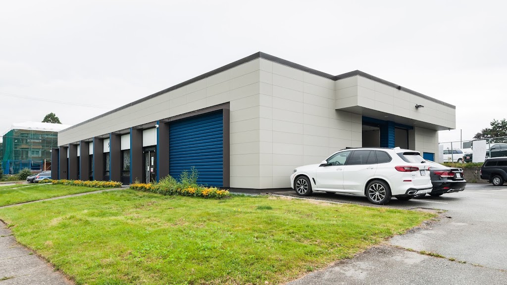 PI AUTO CLUB皮埃汽车 | 5950 Imperial St, Burnaby, BC V5J 4M2, Canada | Phone: (778) 888-8857