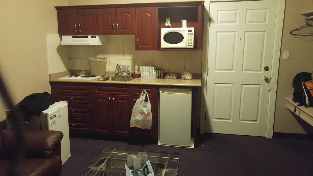 Westwood Inn | 5002 34 Ave, Drayton Valley, AB T7A 1S5, Canada | Phone: (780) 514-3554