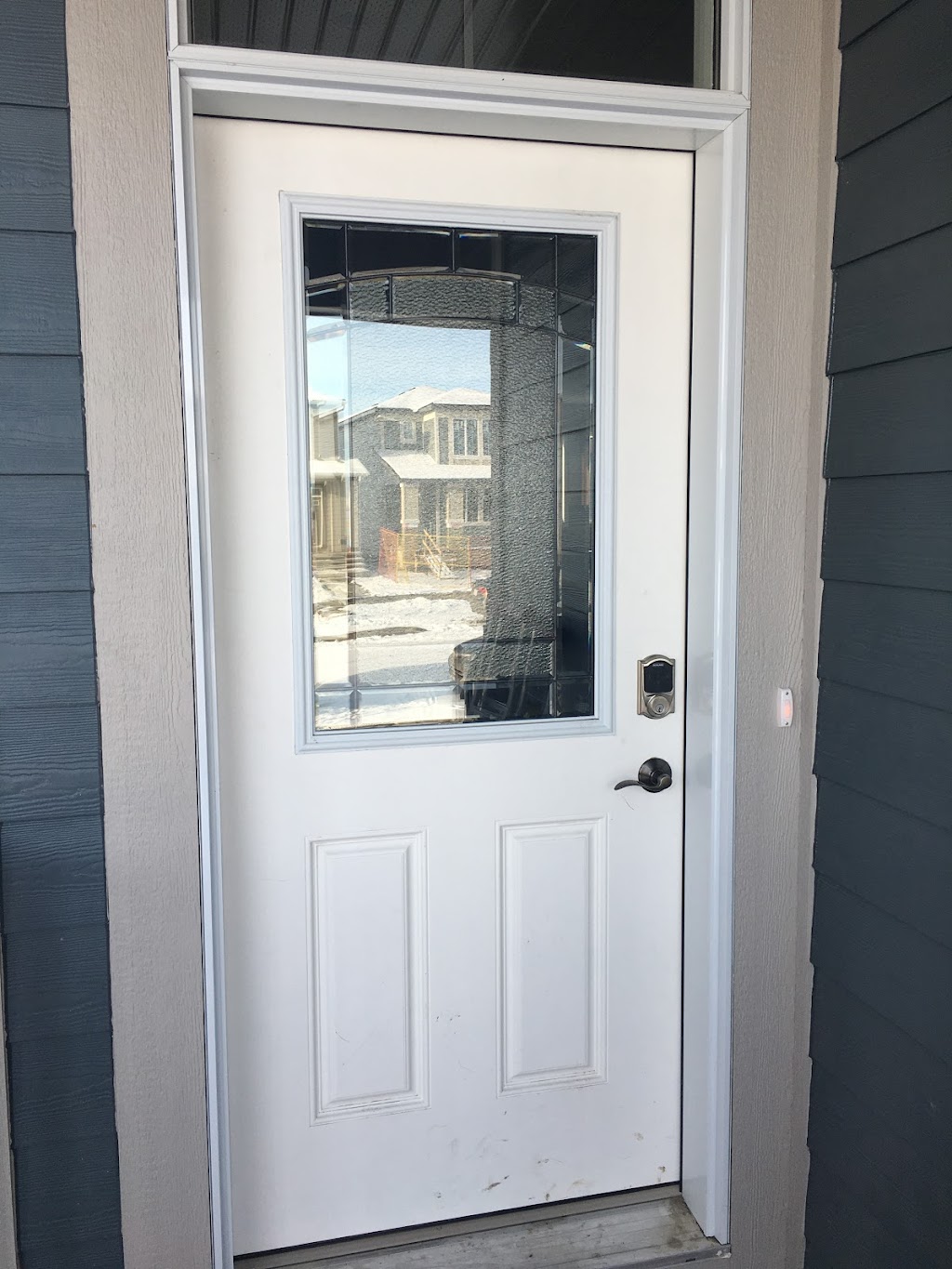 NewLook Canadian Painting | 140 Lysander Pl SE, Calgary, AB T2C 1L8, Canada | Phone: (587) 215-5726