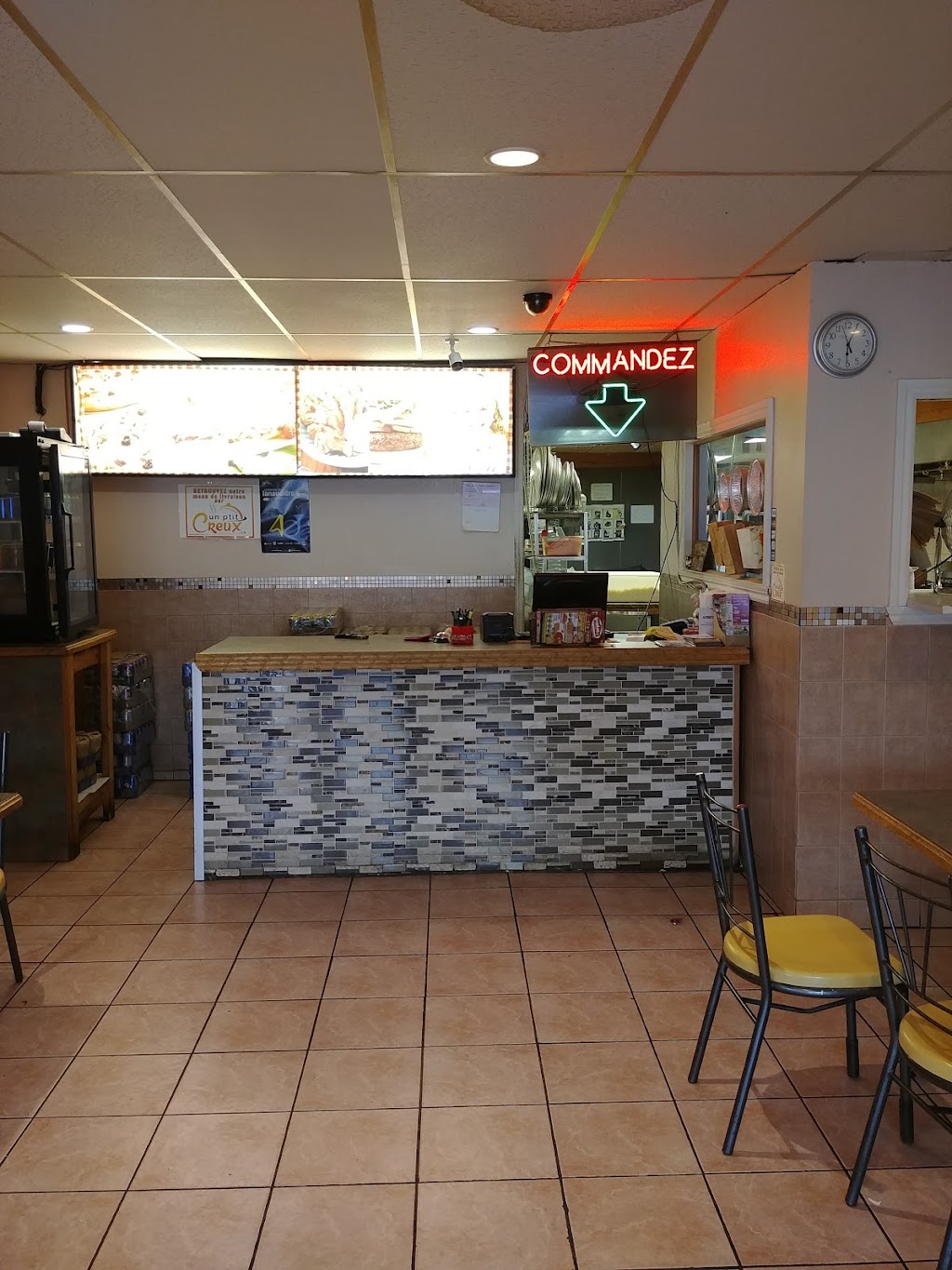 Pizza Maximum - Mascouche | 2992 Ch Sainte-Marie, Mascouche, QC J7K 1N7, Canada | Phone: (450) 474-2400