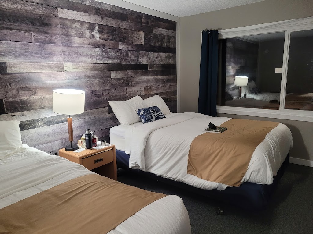 Nordegg Lodge Hotel | 1 Stuart St, Nordegg, AB T0M 2H0, Canada | Phone: (403) 721-3757