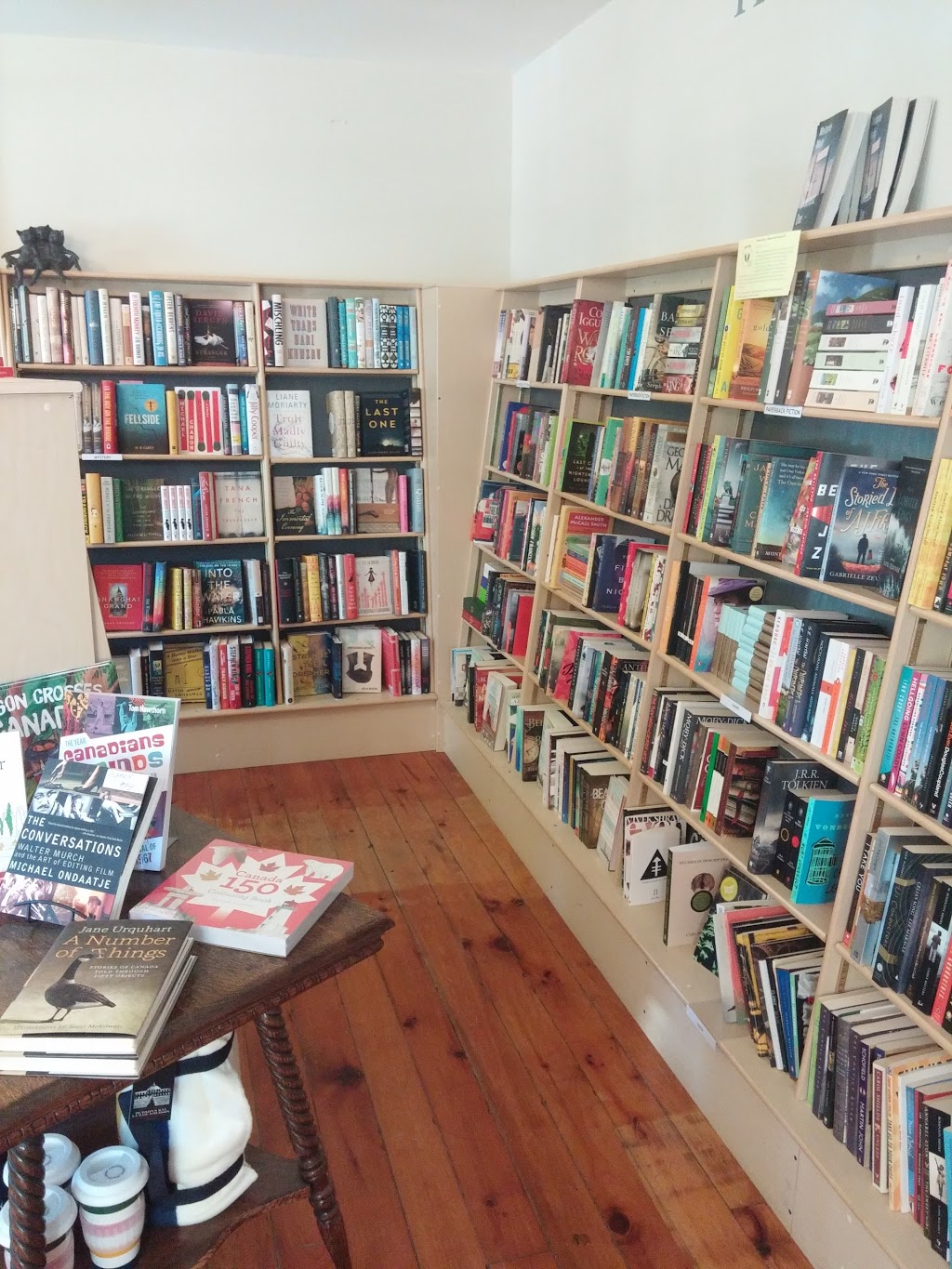 The Village Bookshop | 24 Bayfield Main St N, Bayfield, ON N0M 1G0, Canada | Phone: (519) 565-5600