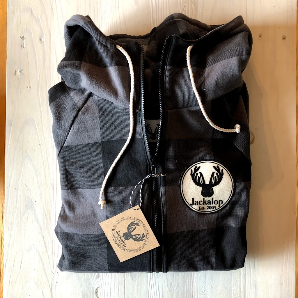 Jackalop inc. | 64 Rue du Mont Gale, Bromont, QC J2L 2V4, Canada | Phone: (450) 330-3852