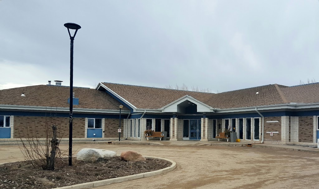 Craik and District Health Centre | 620 Mary St, Craik, SK S0G 0V0, Canada | Phone: (306) 734-2288