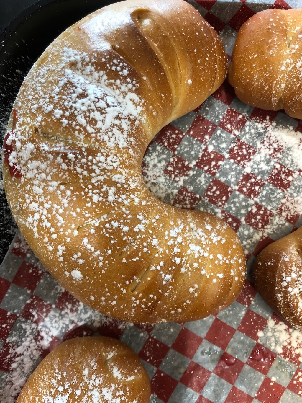 Ukranian Bakery and Café | 1049 Canyon Meadows Dr SW, Calgary, AB T2W 5V3, Canada | Phone: (403) 975-5577