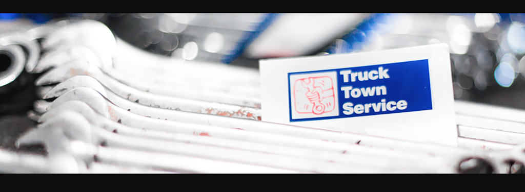 Truck Town Service | 8420 Regional Rd 25, Milton, ON L9T 2X7, Canada | Phone: (905) 878-6779