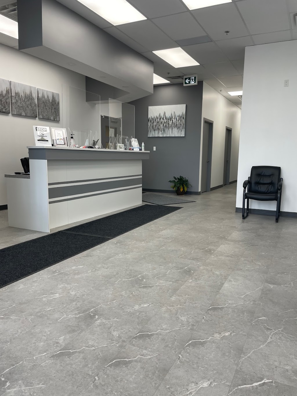 Family Plus Silverberry Medical Centre | 3321 34 St NW, Edmonton, AB T6T 2K6, Canada | Phone: (780) 440-2040