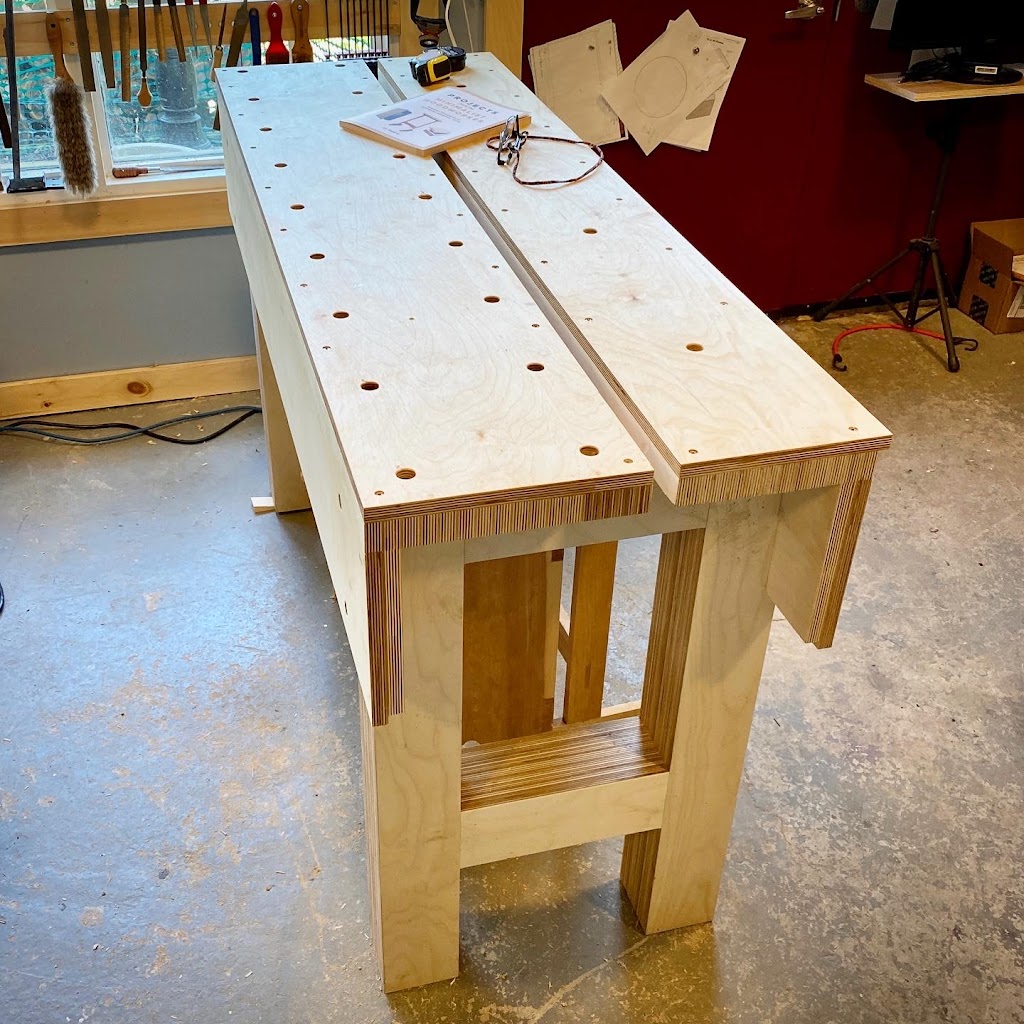 Vic Tesolin Woodworks | 34 Townsend Ave, Burlington, ON L7T 1Y6, Canada | Phone: (613) 253-6428