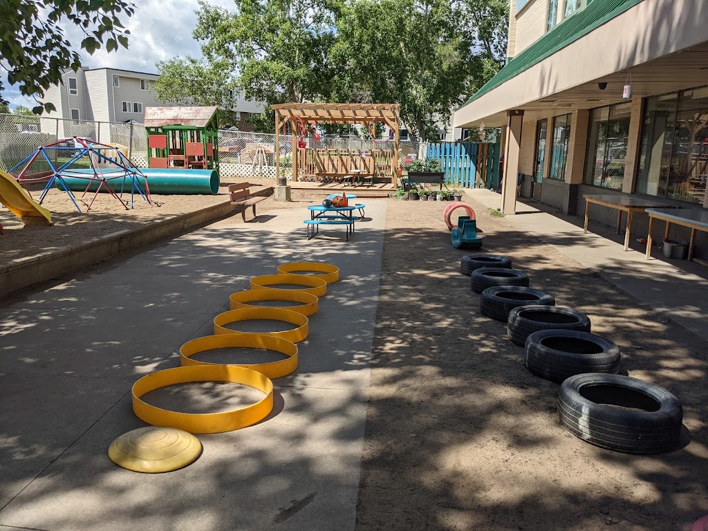 Bright Start Day Care & Out of School Care | 8260 175 St NW, Edmonton, AB T5T 1V1, Canada | Phone: (780) 487-8885
