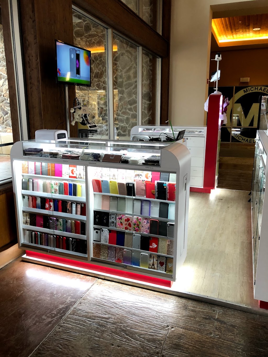 ACCESSOIRES STYLIN | 19001 Chemin Notre Dame, Mirabel, QC J7J 0T1, Canada | Phone: (450) 419-8383