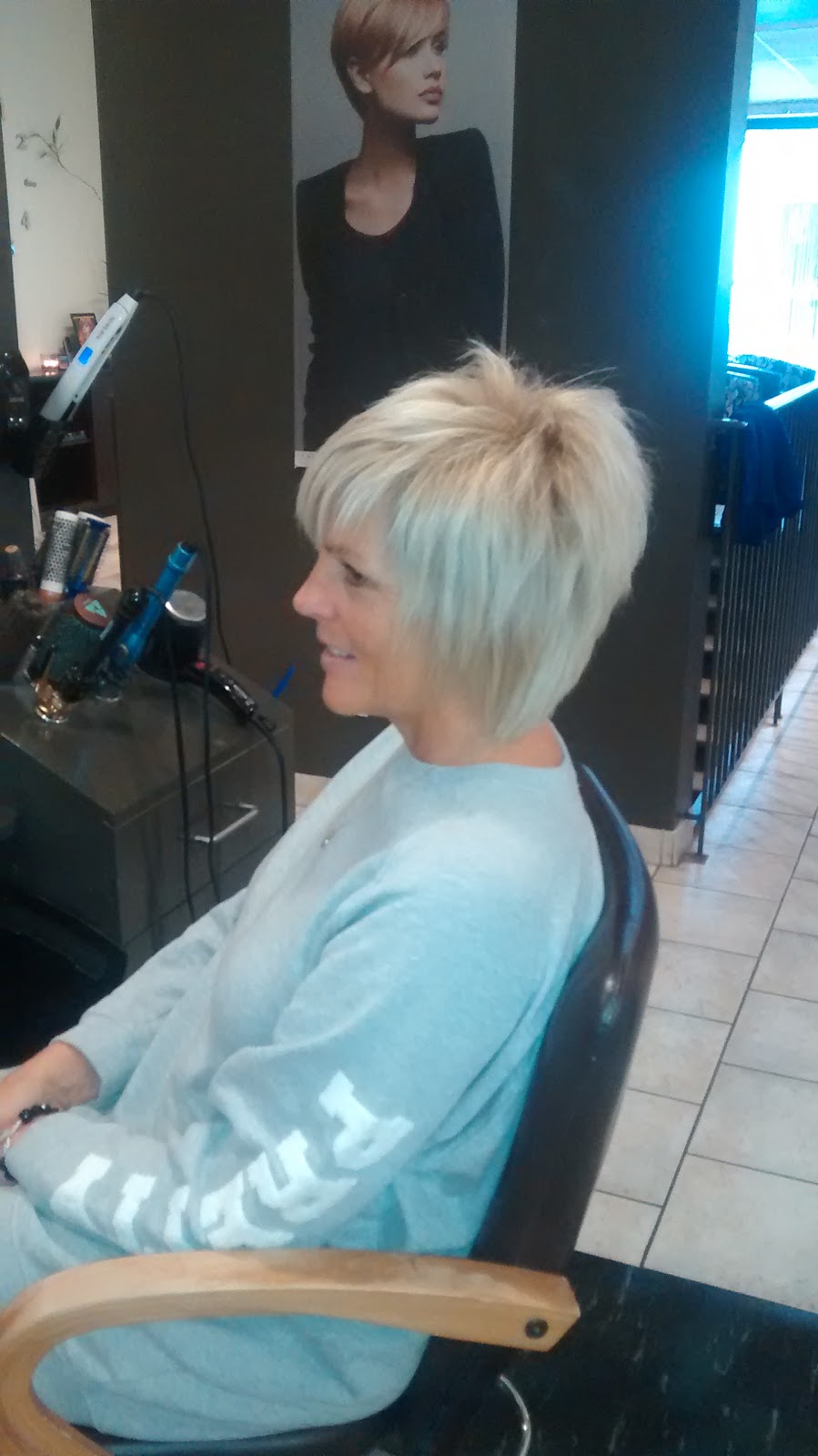 Salon Trianon | 33 Rue du Prince, Sorel-Tracy, QC J3P 4J5, Canada | Phone: (450) 742-8181