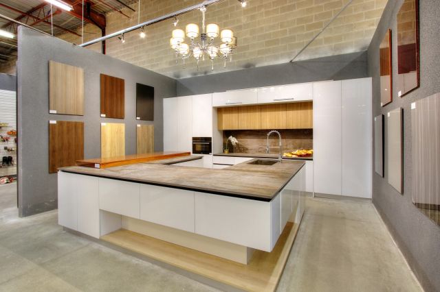 Luxecubes Group LTD | unit16, 121 Granton Dr, Richmond Hill, ON L4B 3N4, Canada | Phone: (905) 597-5658