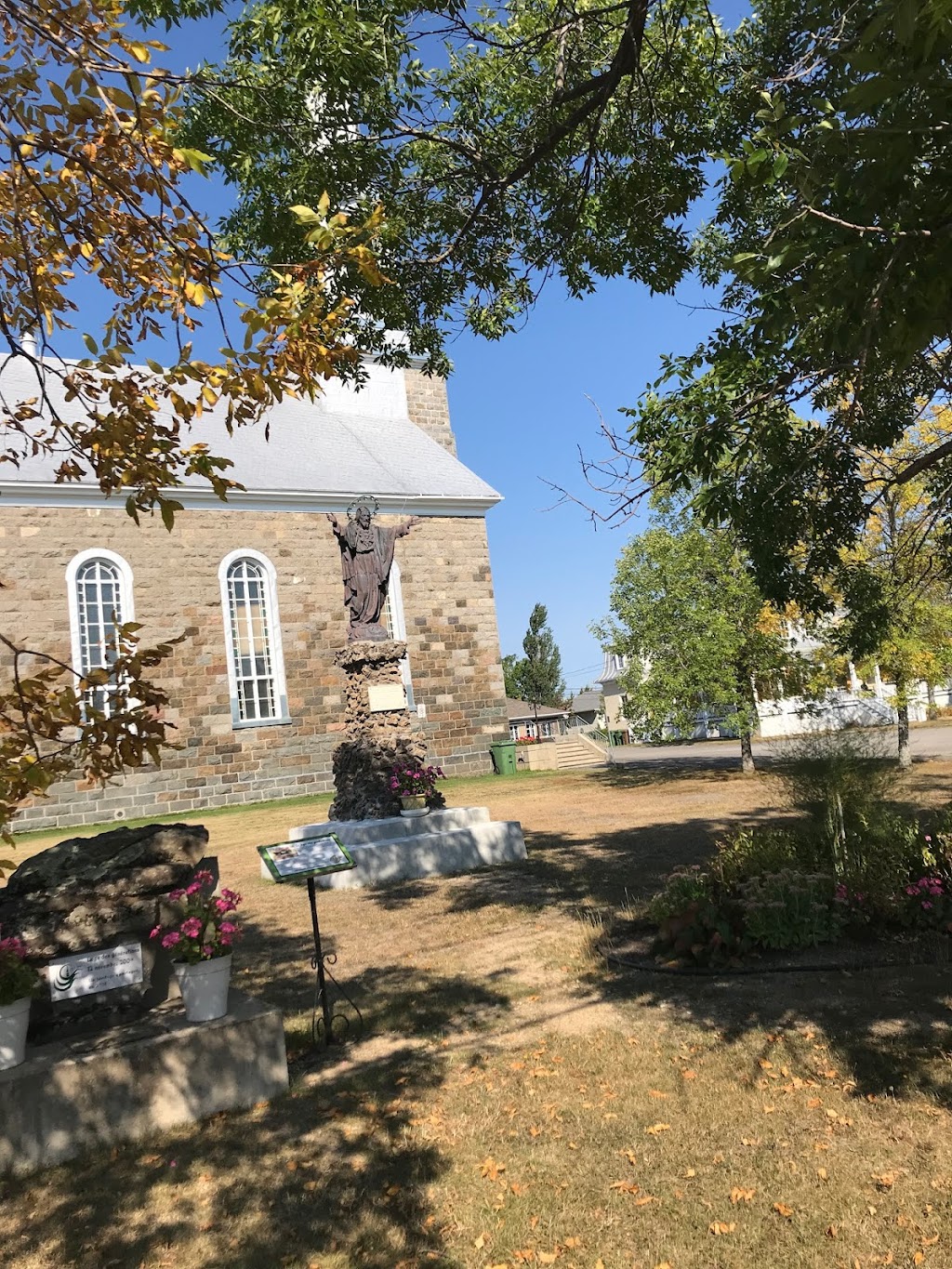 Corp Municipale De St-Clement | 25-A Rue St Pierre, Saint-Clément, QC G0L 2N0, Canada | Phone: (418) 963-2258