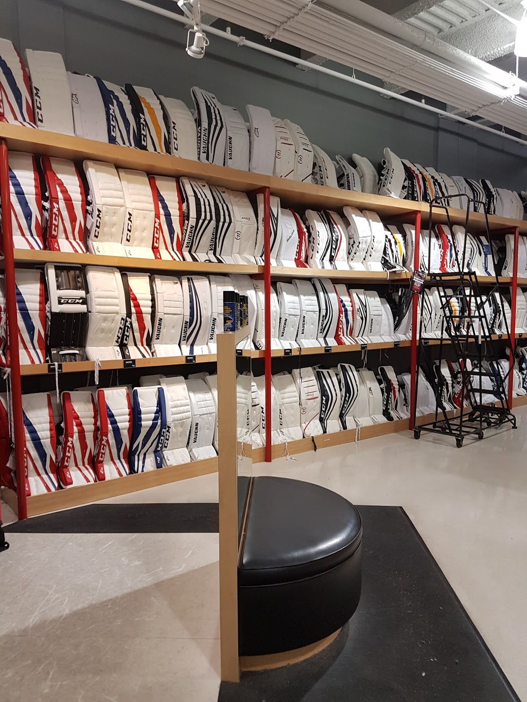 Pro Hockey Life Kitchener | 50 Sportswold Crossing Rd, Kitchener, ON N2P 0A4, Canada | Phone: (519) 653-7177