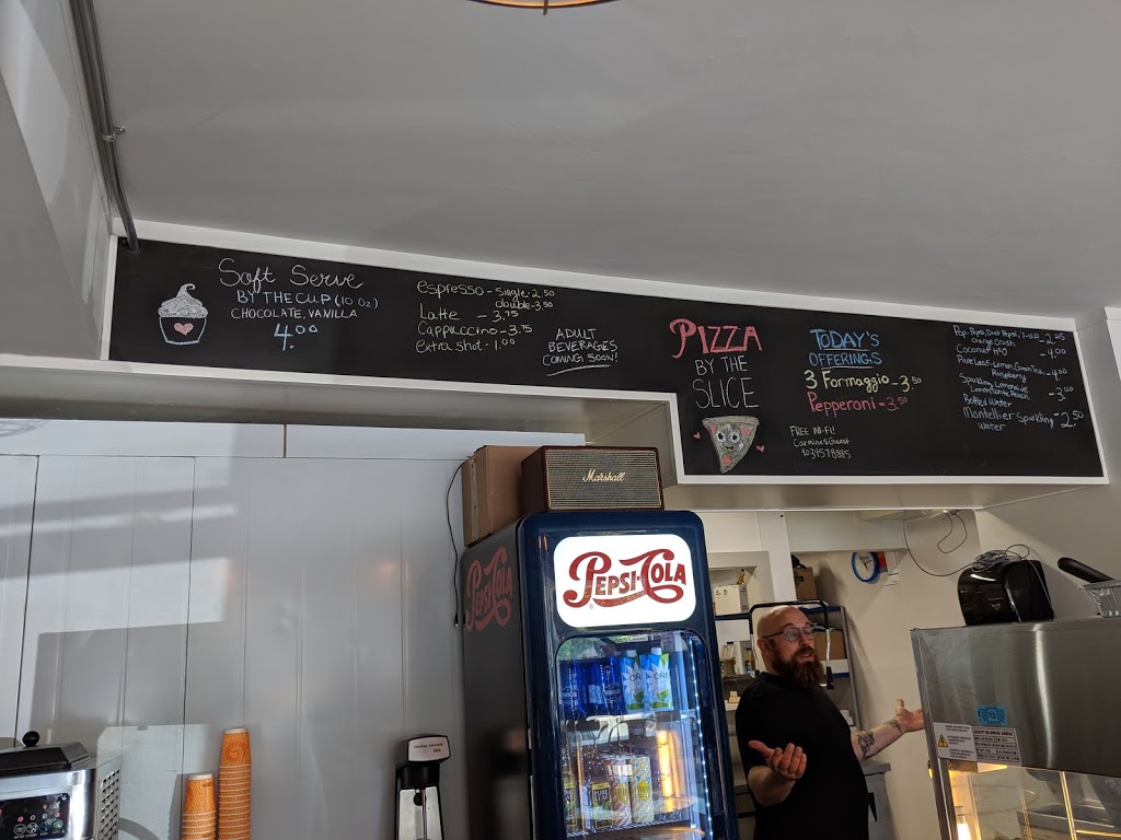 Carmines Pizzeria - North | 390 Northmount Dr NW, Calgary, AB T2K 3H5, Canada | Phone: (403) 457-8885