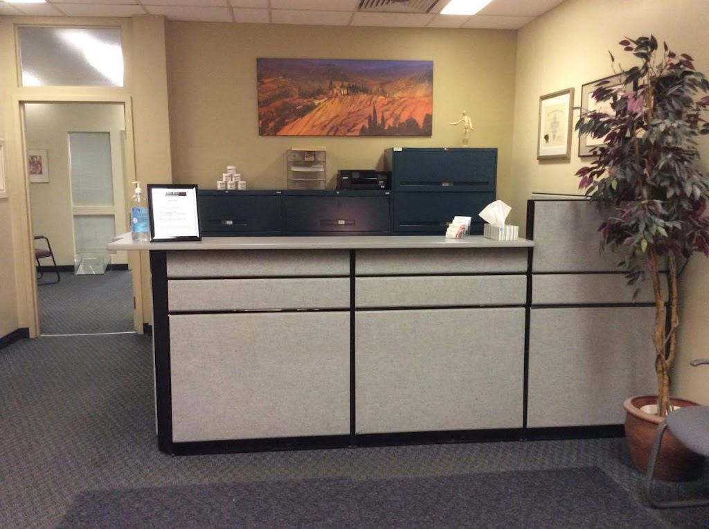 Dr Mario Amyot Chiropraticien | 4570 Rue Jean-Talon E, Saint-Léonard, QC H1S 1K2, Canada | Phone: (514) 722-5394