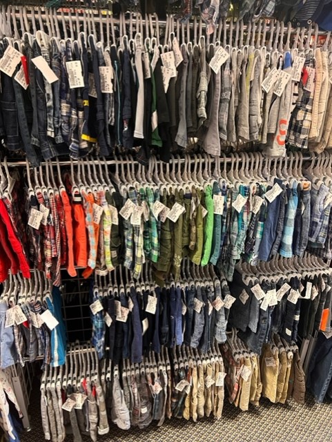 Once Upon A Child Langley | 20121 Willowbrook Dr #104, Langley Twp, BC V2Y 0L3, Canada | Phone: (604) 510-6822