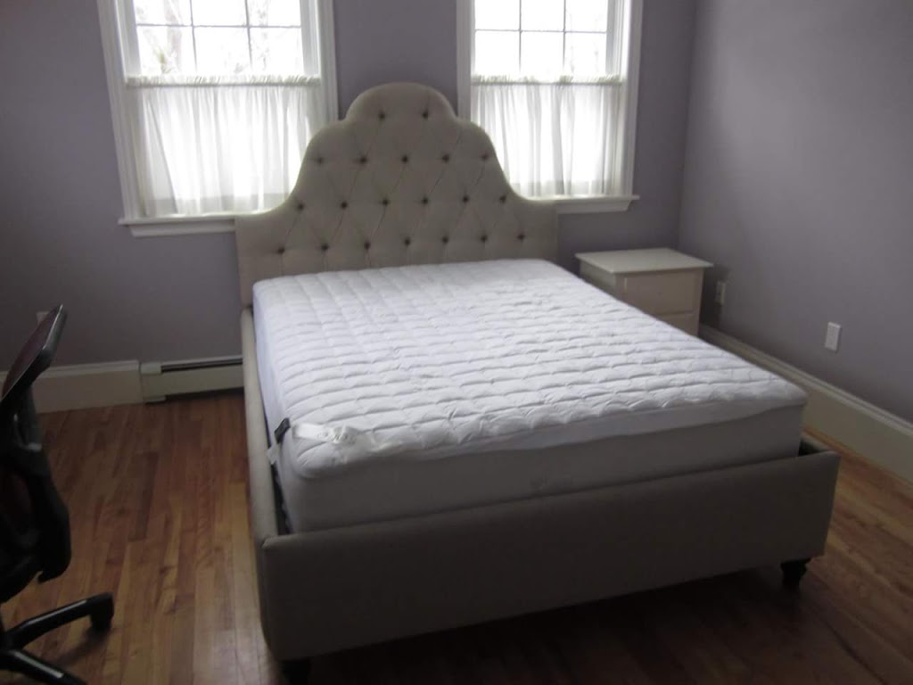 Smeltzers Upholstery | 12761 Peggys Cove Rd, Tantallon, NS B3Z 2N2, Canada | Phone: (902) 448-5072