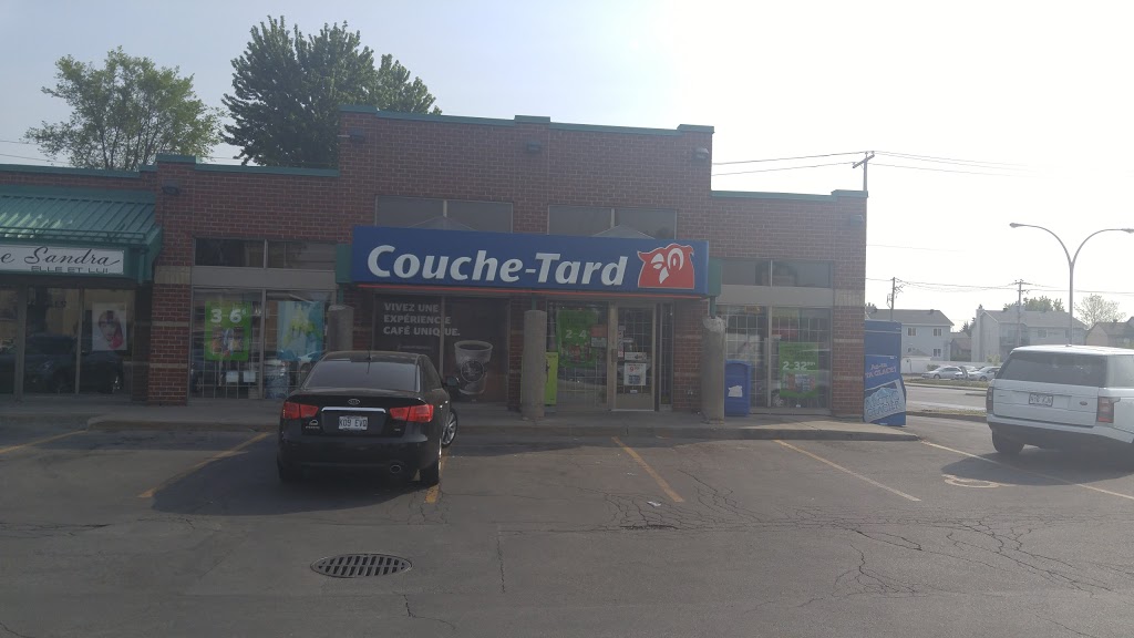 Couche-Tard | 275 Boulevard Samson, Laval, QC H7X 2Z7, Canada | Phone: (450) 689-1130