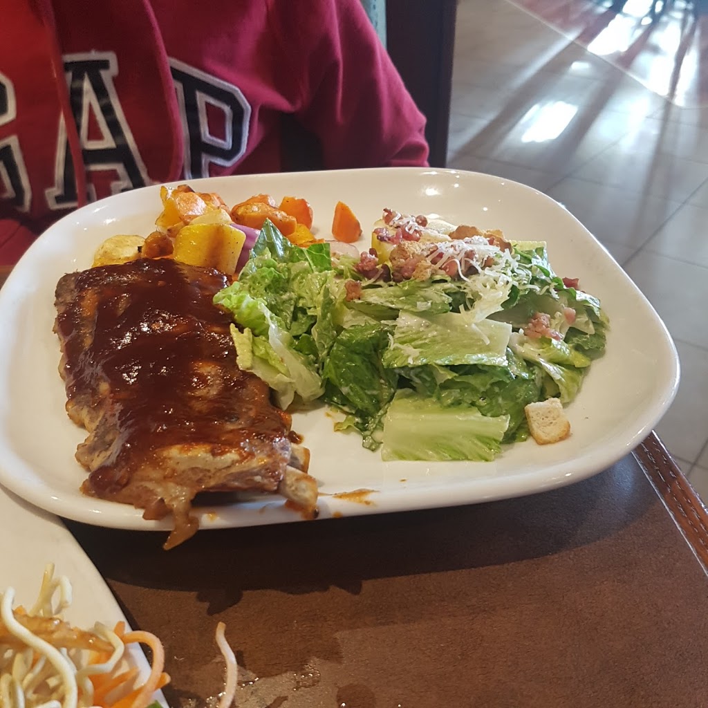 Boston Pizza | 6455 Macleod Trail SW, Calgary, AB T2H 0K8, Canada | Phone: (403) 255-2525