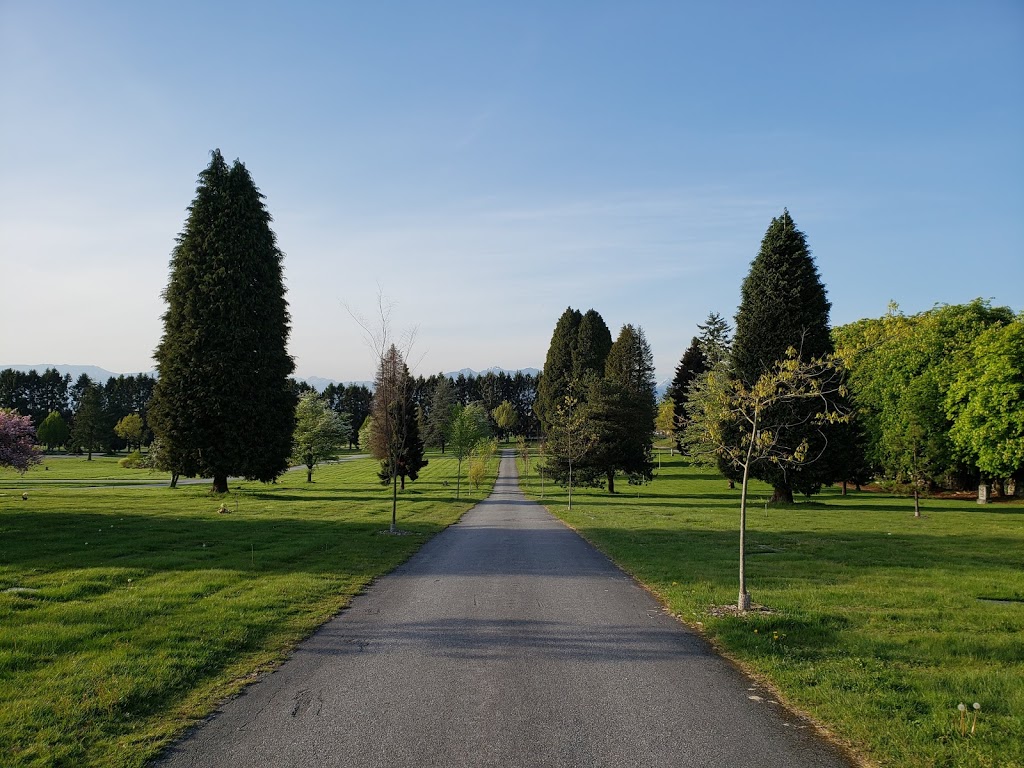 Mountain View Cemetery | 5455 Fraser St, Vancouver, BC V5W 2Z3, Canada | Phone: (604) 325-2646