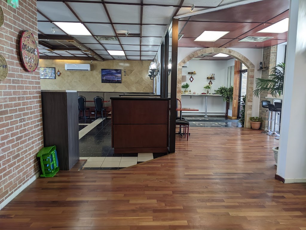 Shawarmat Restaurant Libanais | 740 Bd des Récollets, Trois-Rivières, QC G8Z 3W2, Canada | Phone: (819) 840-8393