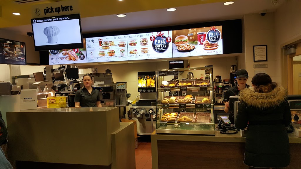 McDonalds | 680 Nairn Ave, Winnipeg, MB R2L 0X7, Canada | Phone: (204) 949-6005